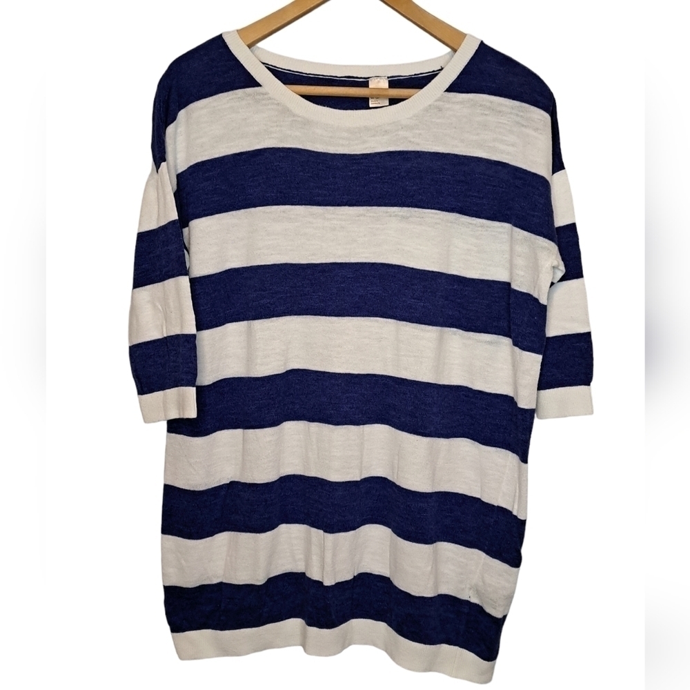 H&M - White & Navy Striped Tunic Sweater - 3/4 Sleeves - Roomy Size Small - EUC